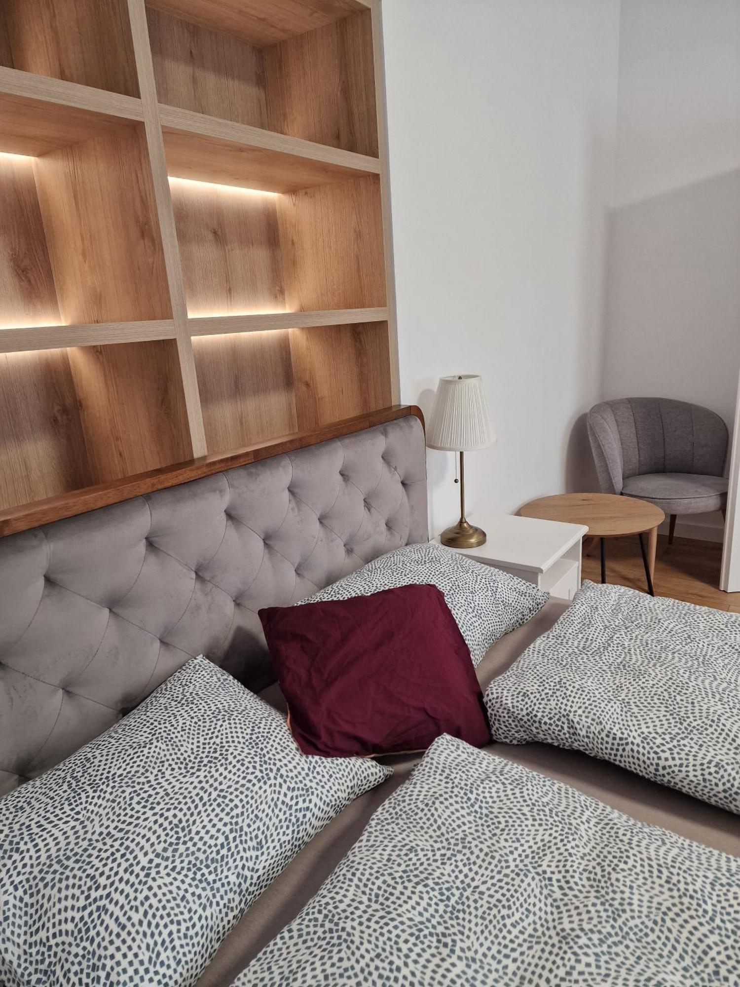 Old Town Apartment - 2 Bedrooms Bratislava Exterior foto